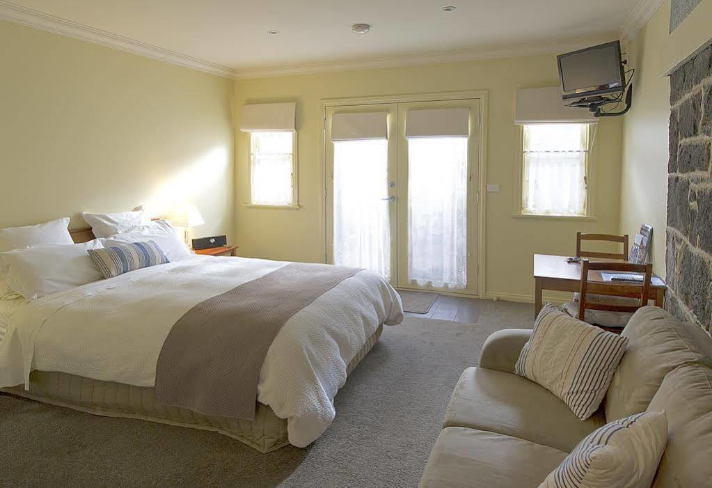 Port Boutique Accommodation Port Fairy Bagian luar foto